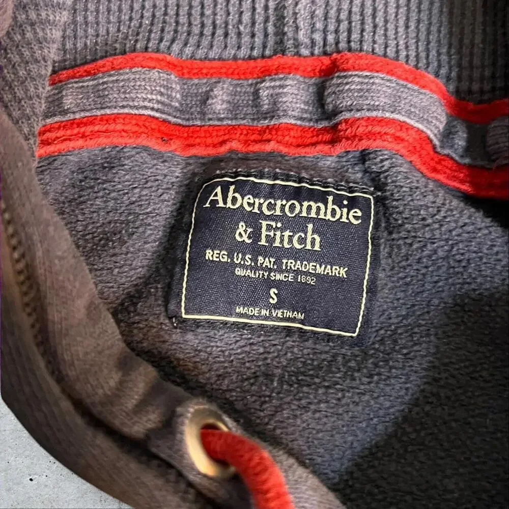 Vintage Abercrombie‎ & Fitch Distressed Pullover Hoodie Men's Size S